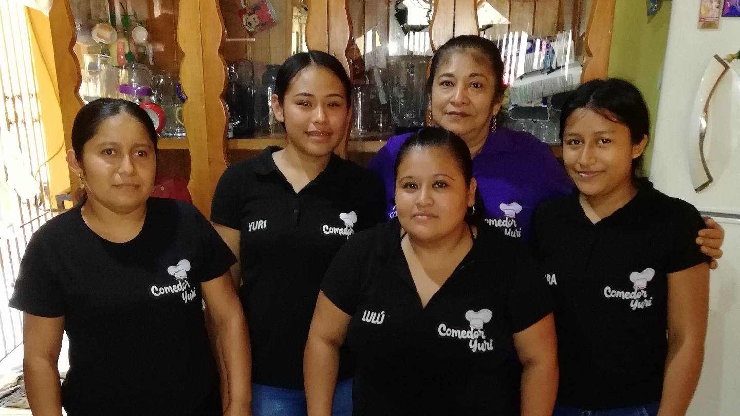 Comedor "Yuri" image 3