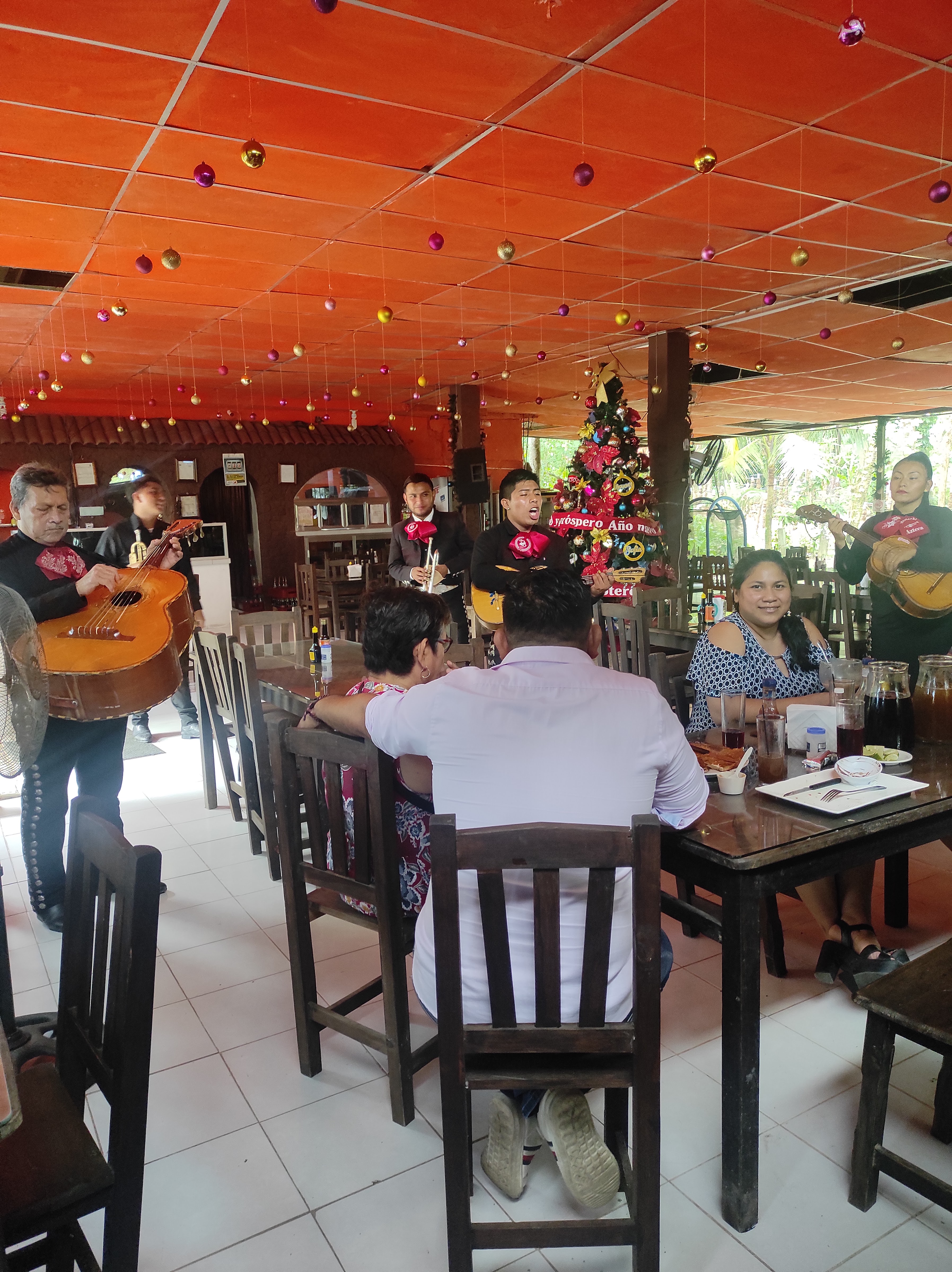 Los Cocoteros Restaurante Familiar image 4