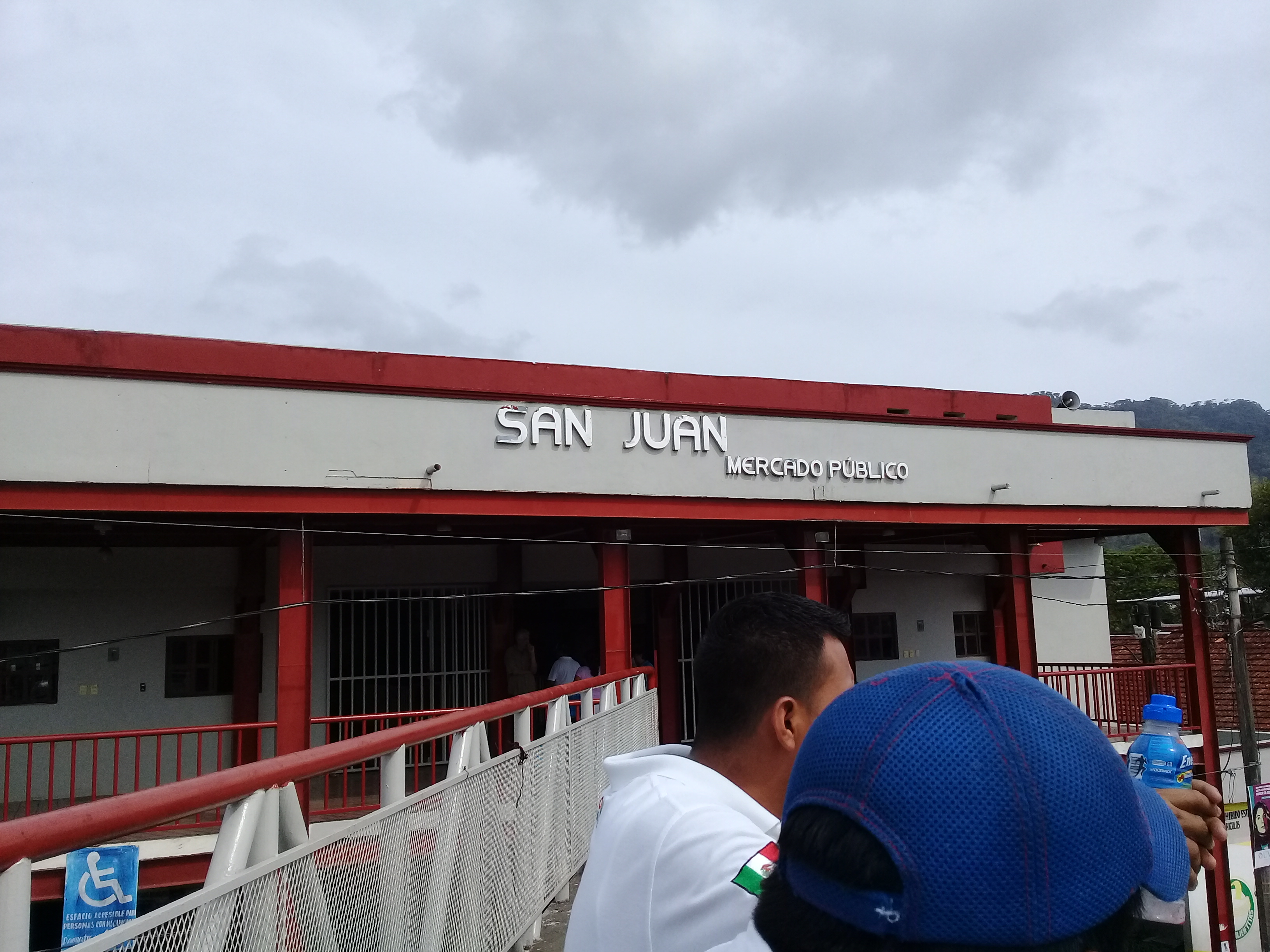 Fonda mi Lupita image 7