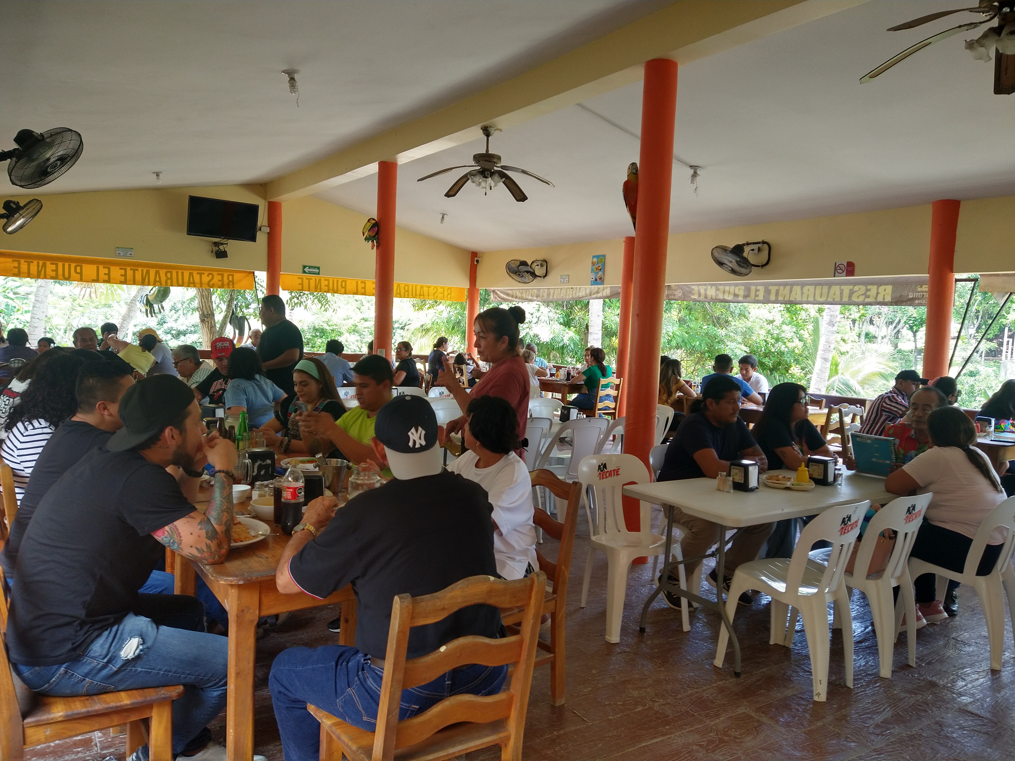 Restaurante El Puente image 6