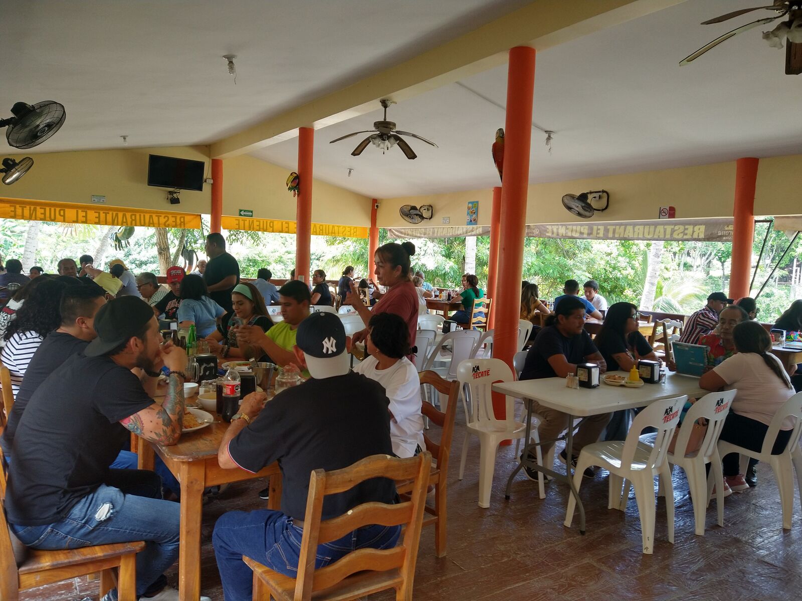 Restaurante El Puente image 6