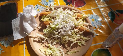 Antojitos La Perla image 5