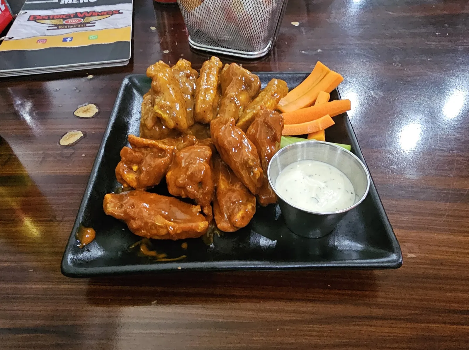 District Wings Restaurant image 2