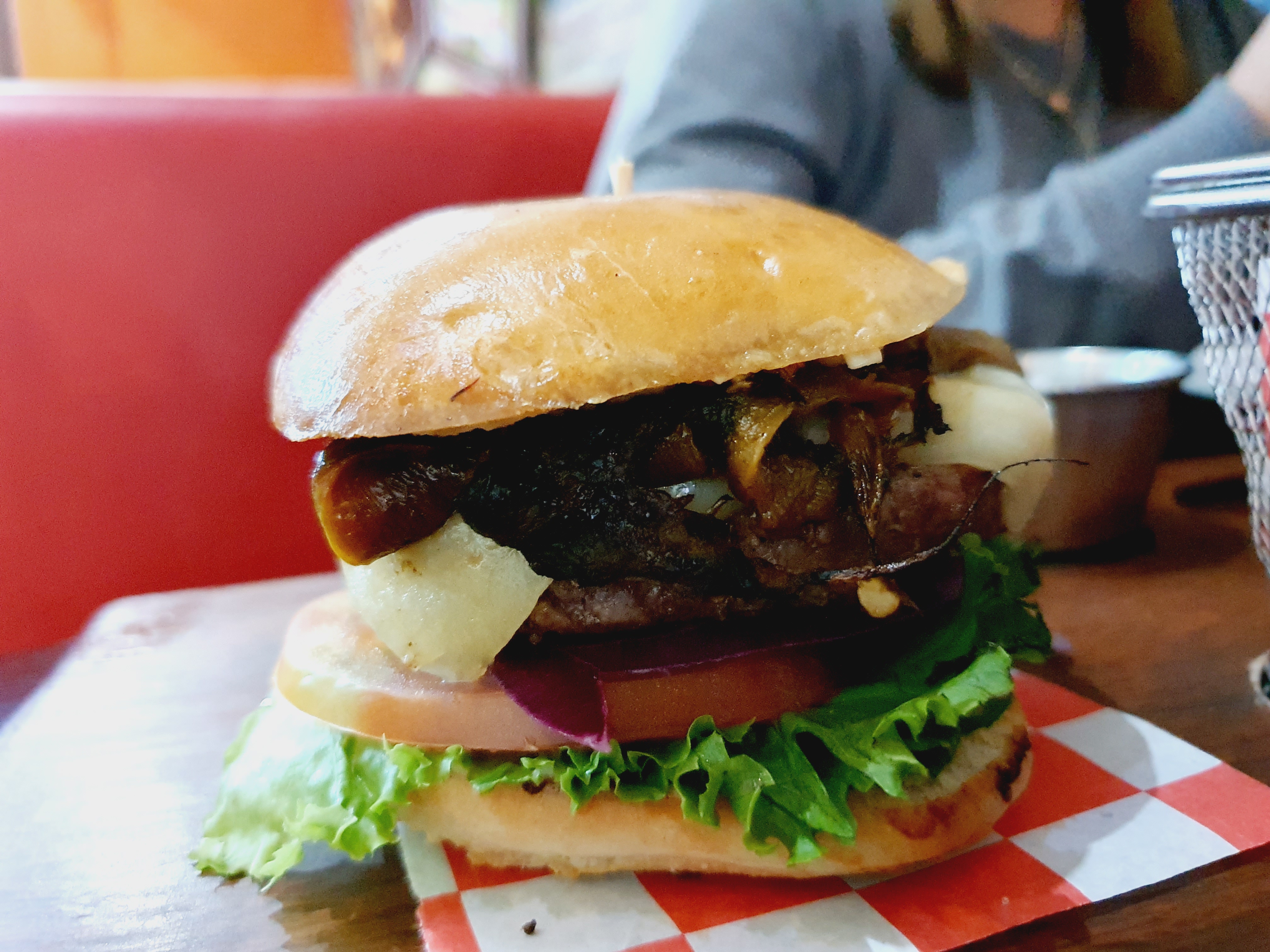 District Wings Restaurant image 9