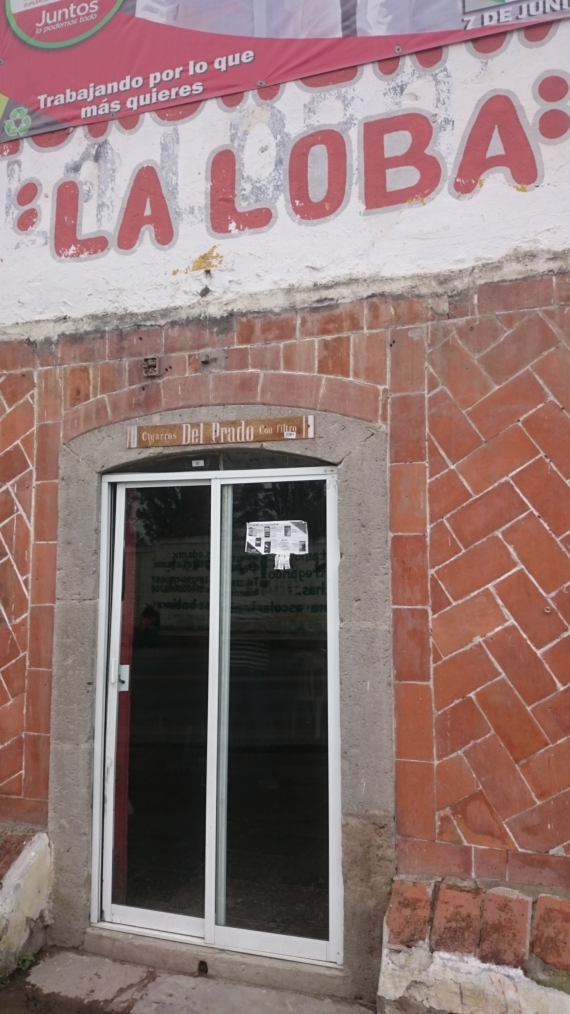 LONCHERIA LA LOBA image 4