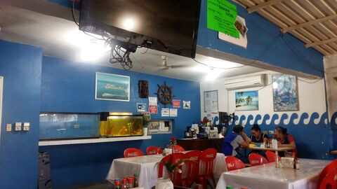 Mariscos La Bahia image 1
