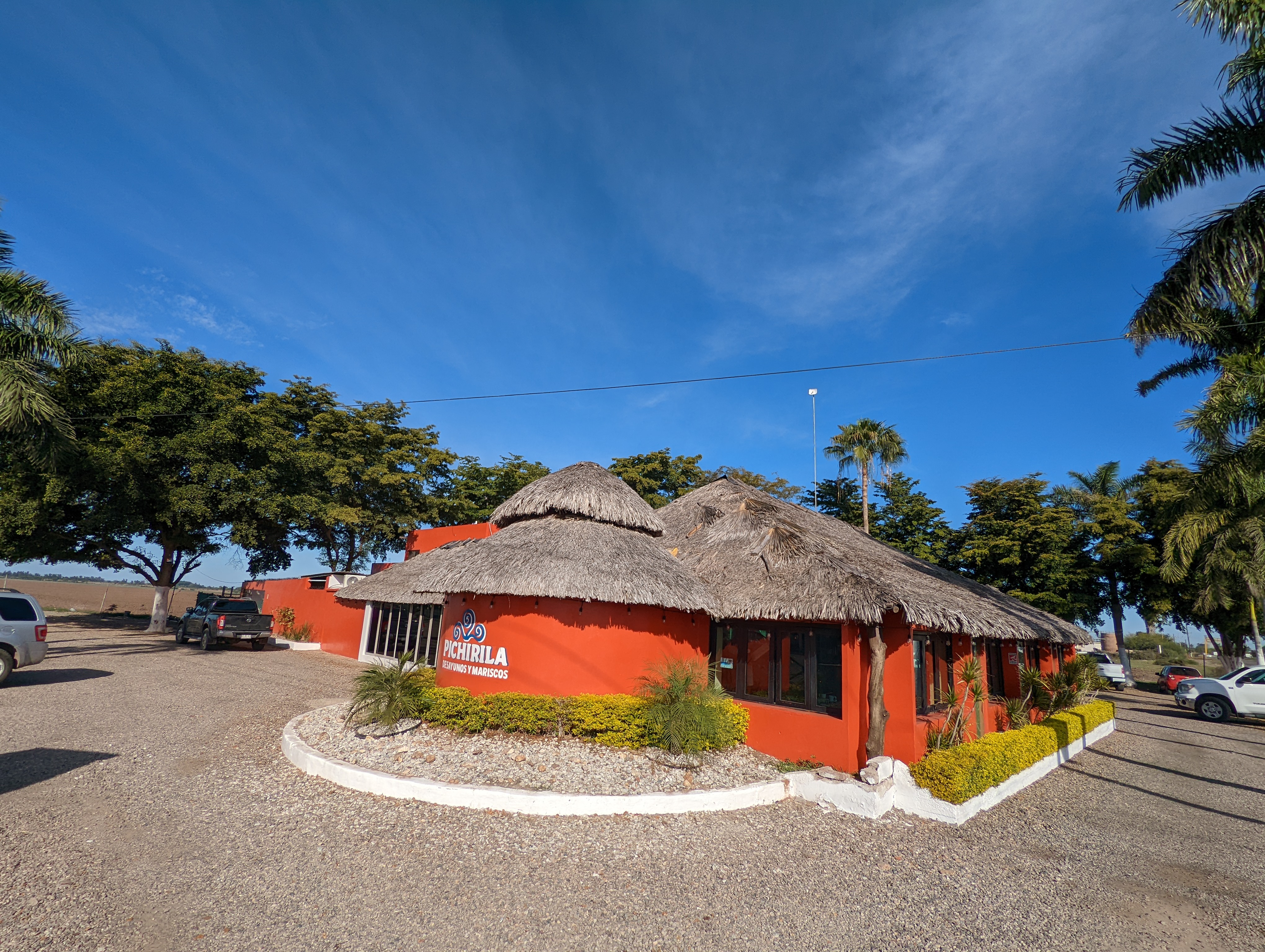 Pichirila Desayunos y Mariscos image 5
