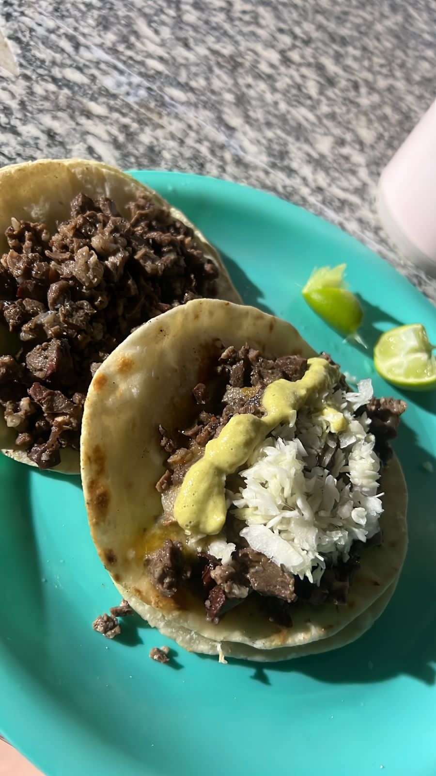 Taquería tacos de corazón con Beto chino image 2