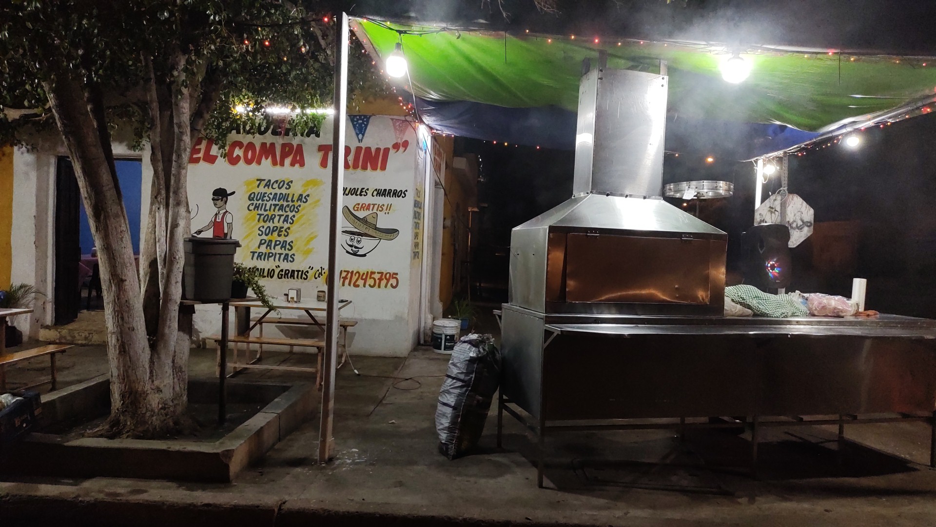 Taquería el compa Trini image 4