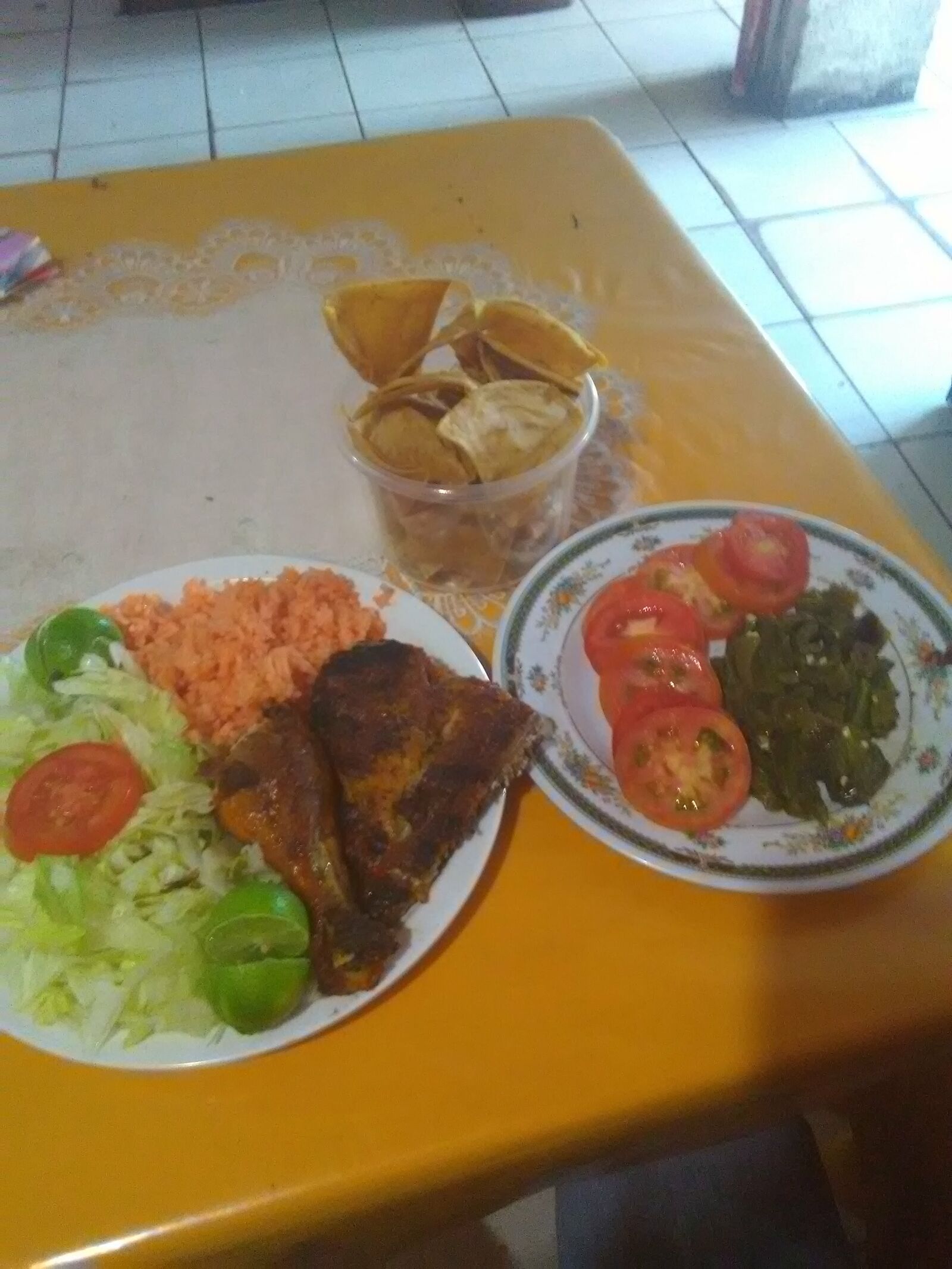 Pollos Selctos image 4