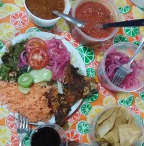 Pollos Selctos image 7