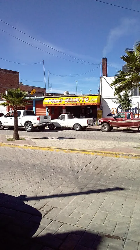 Pollos Selctos image 8
