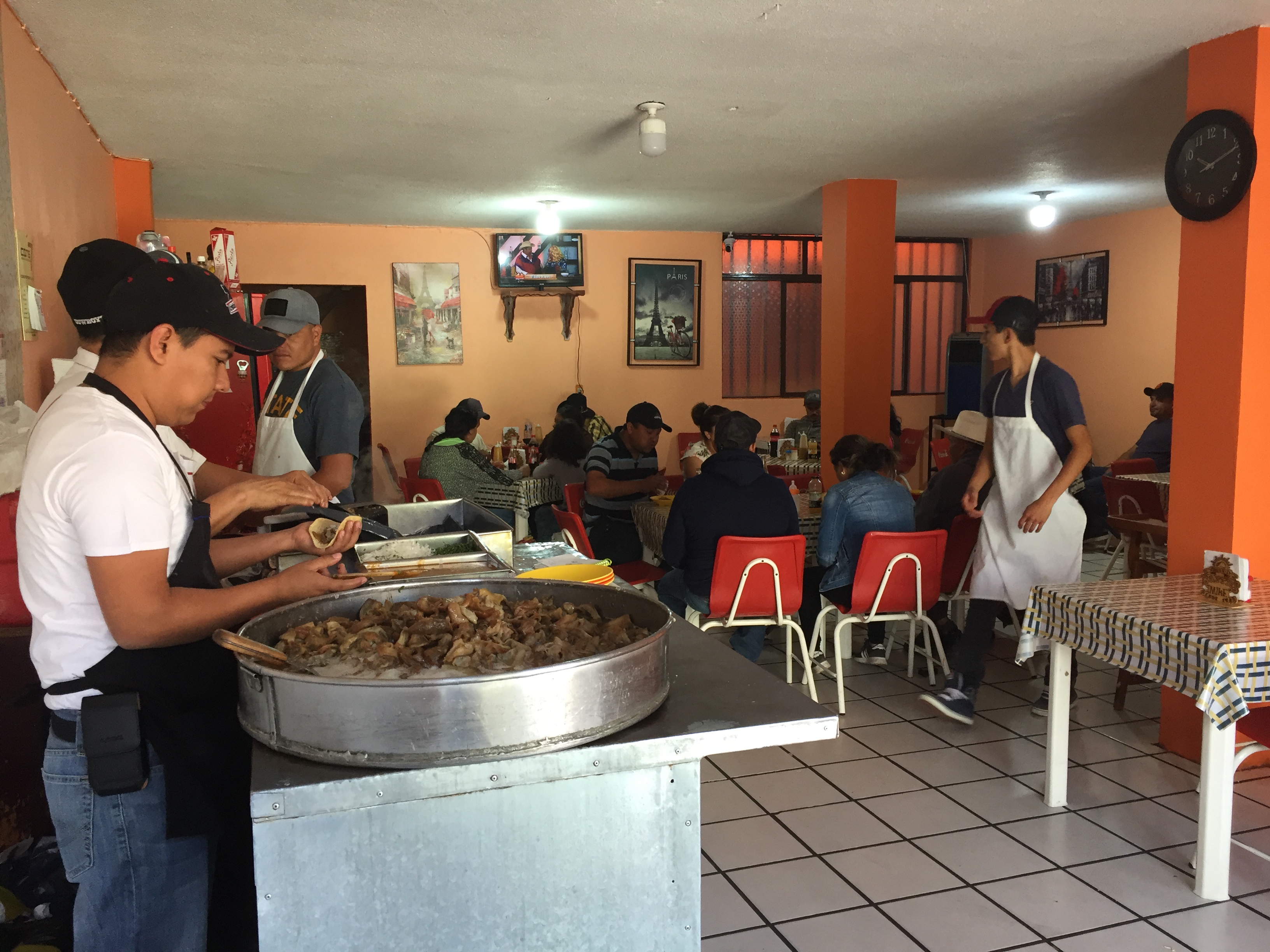 Taquería Barrios "Mike" image 4