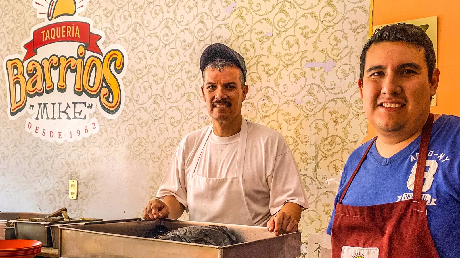 Taquería Barrios "Mike" image 10