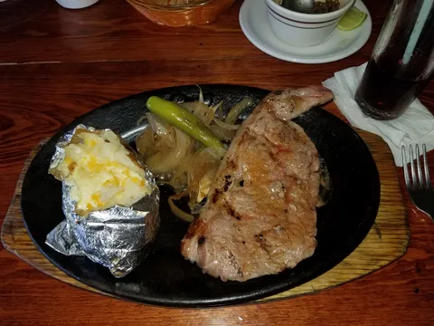 El Rancho Restaurante image 7