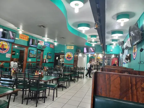 Restaurant-bar El Huachinango El Original image 1