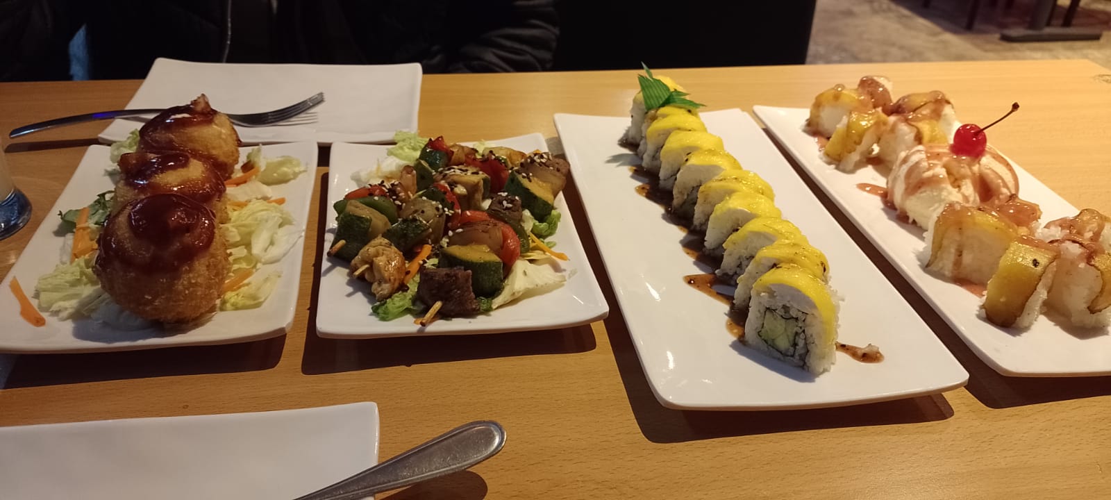 Sakura Sushi Magdalena image 7