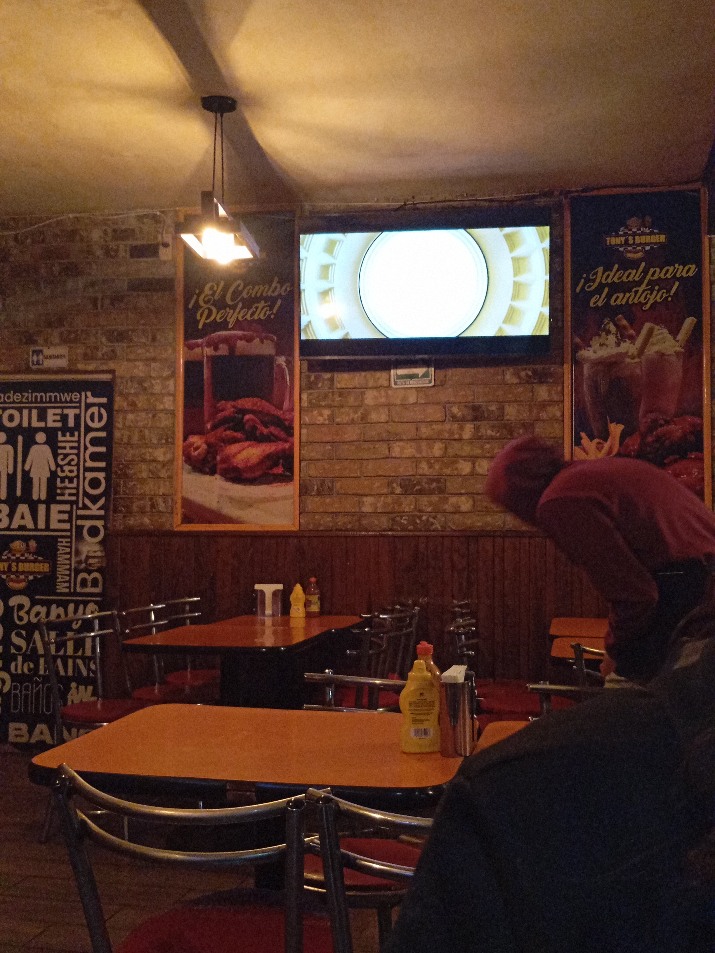 Tonys Burger image 5