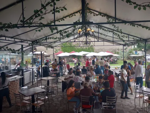 La Bar-baka image 3