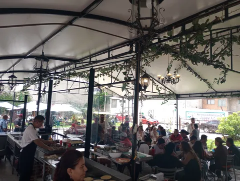 La Bar-baka image 5