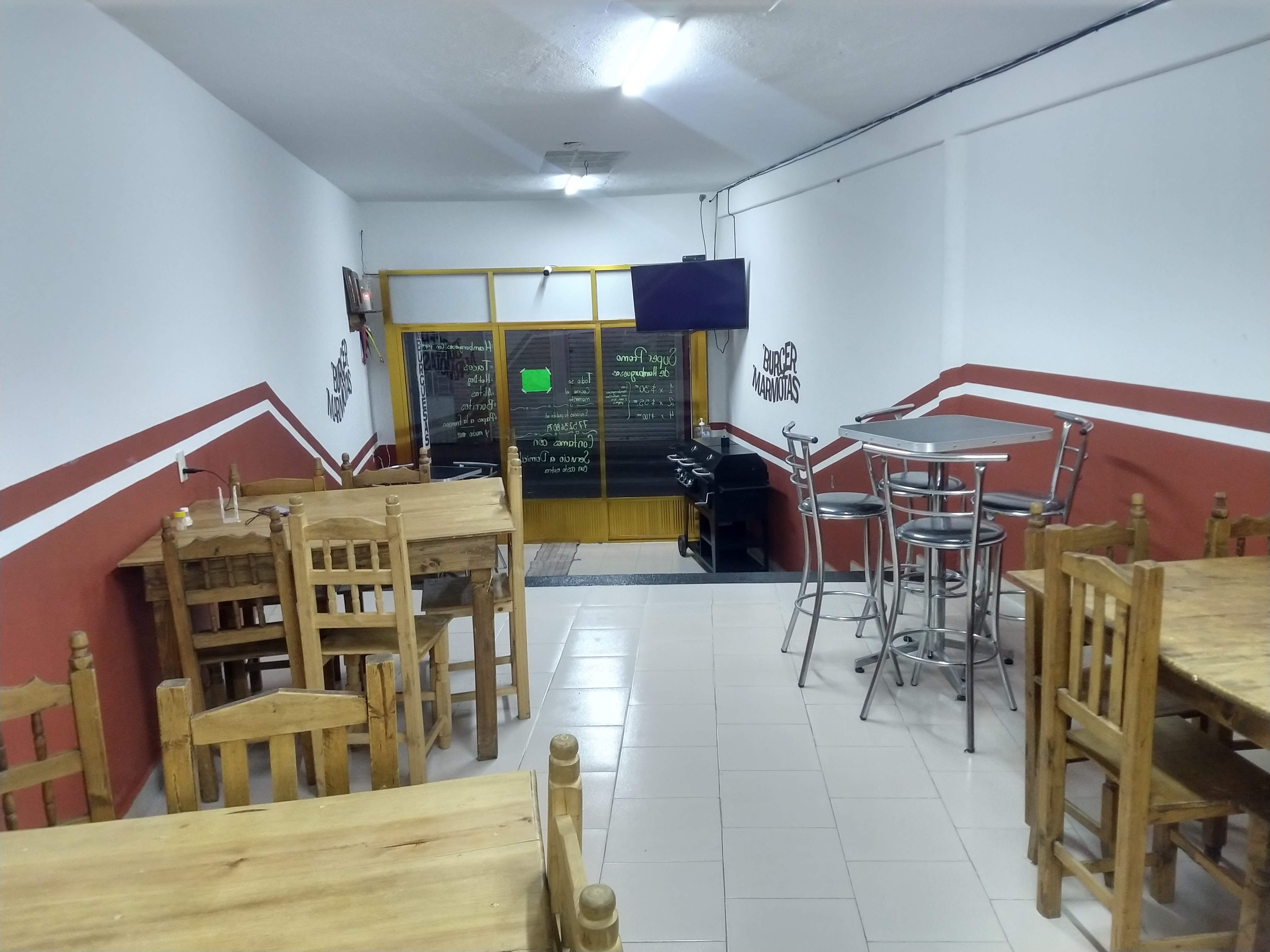 Burger Marmotas Suc Almoloya, Hgo. image 1