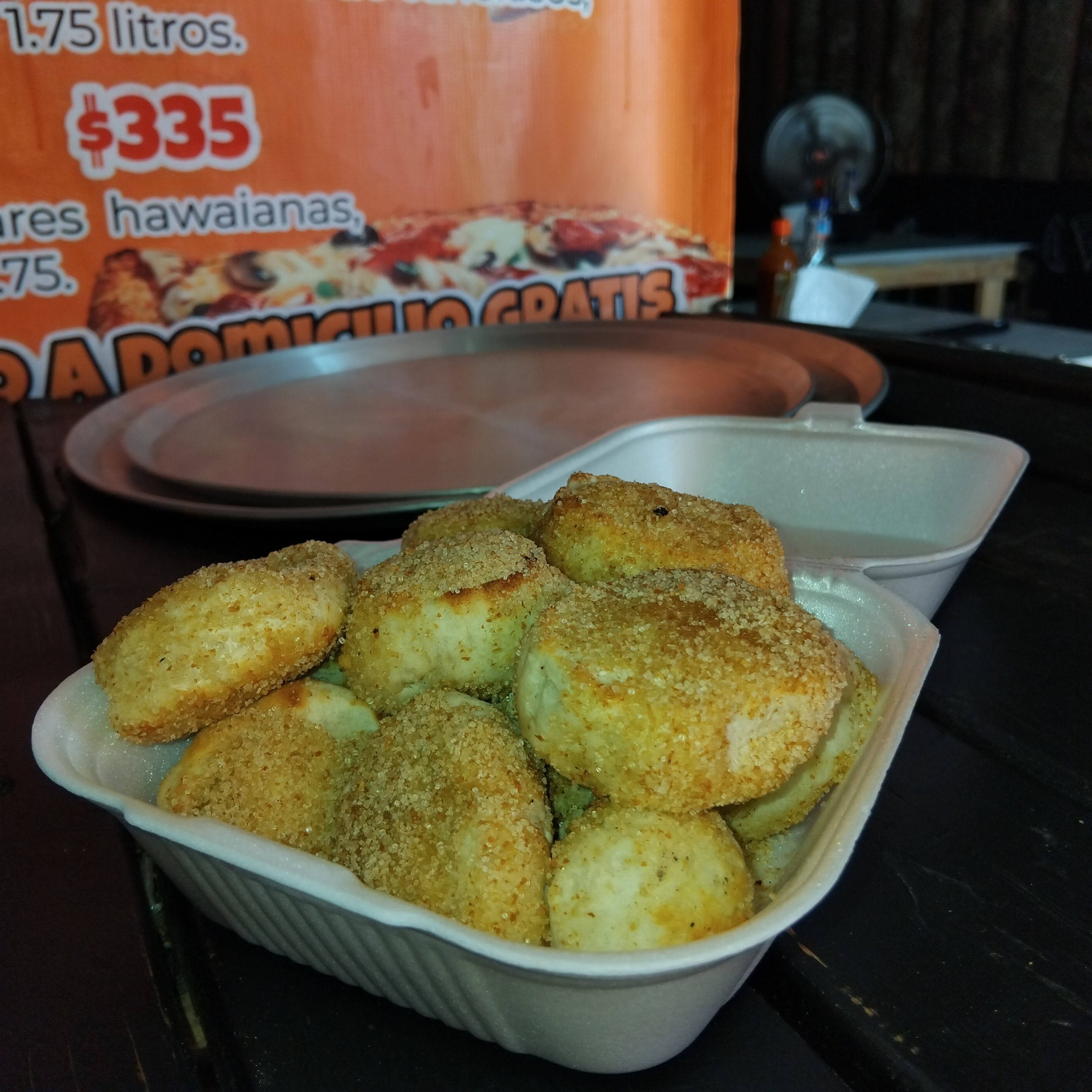 Ceriony's Pizza image 4