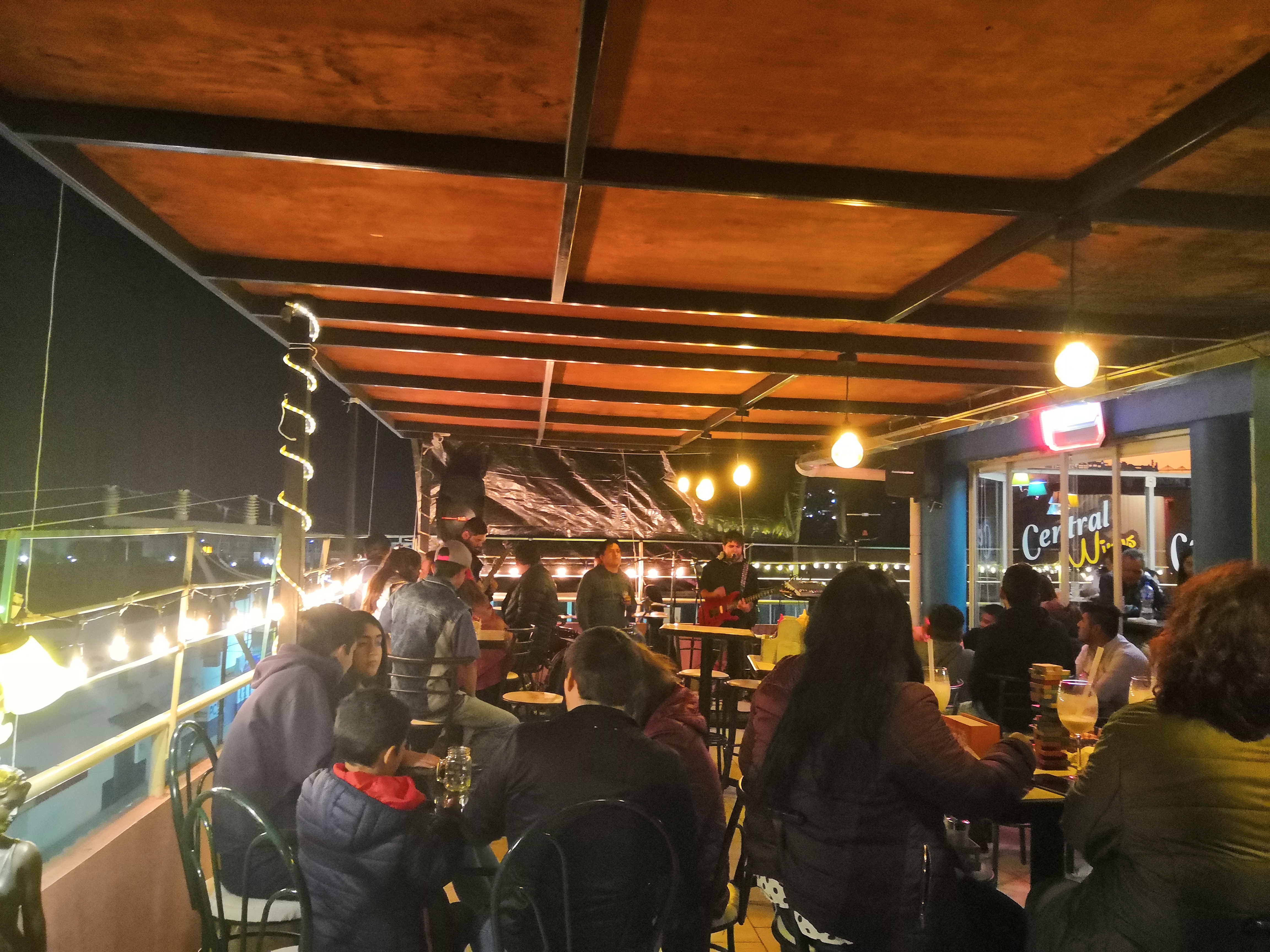 Central Wings image 8