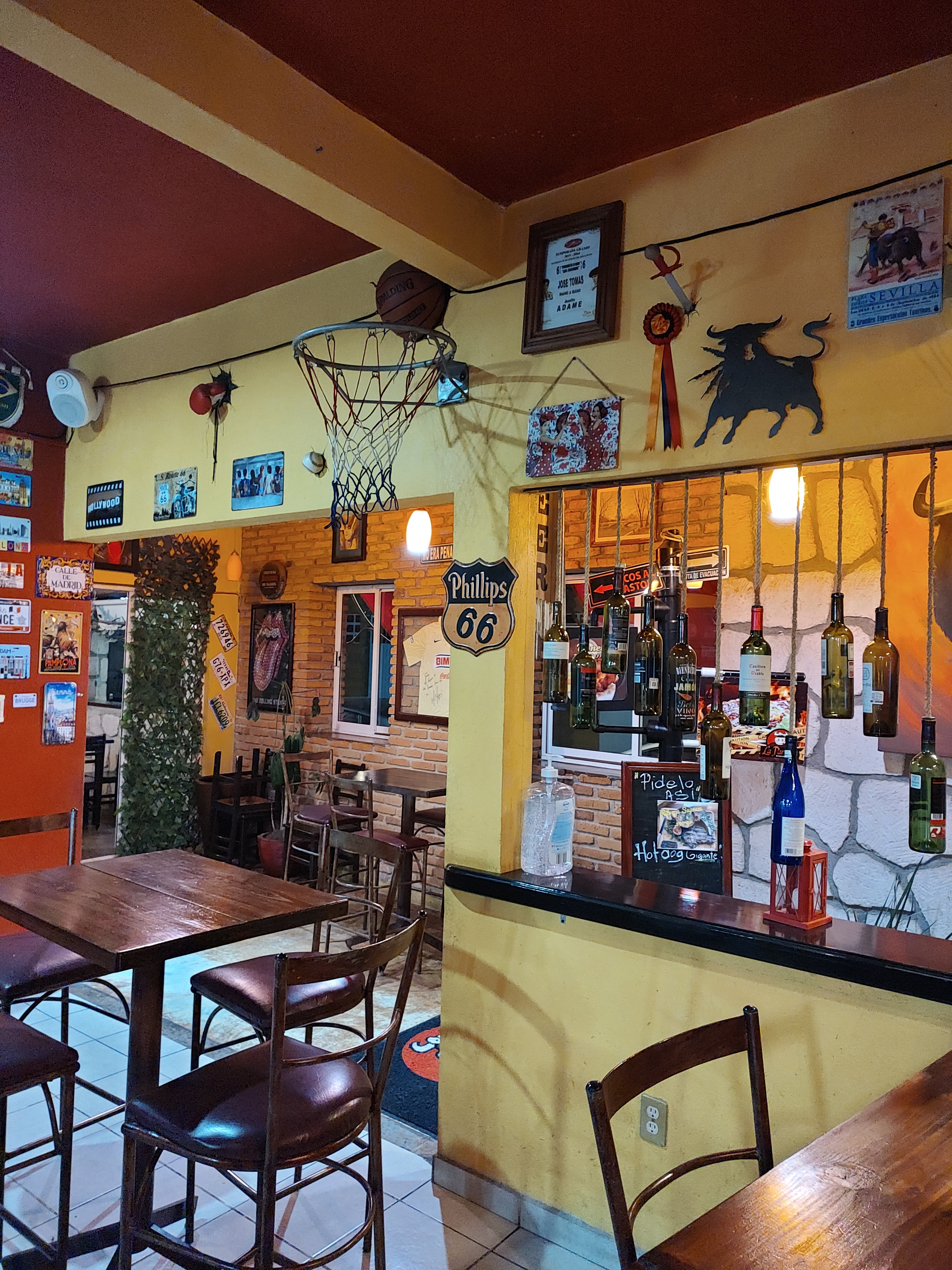 El Carboncito image 1