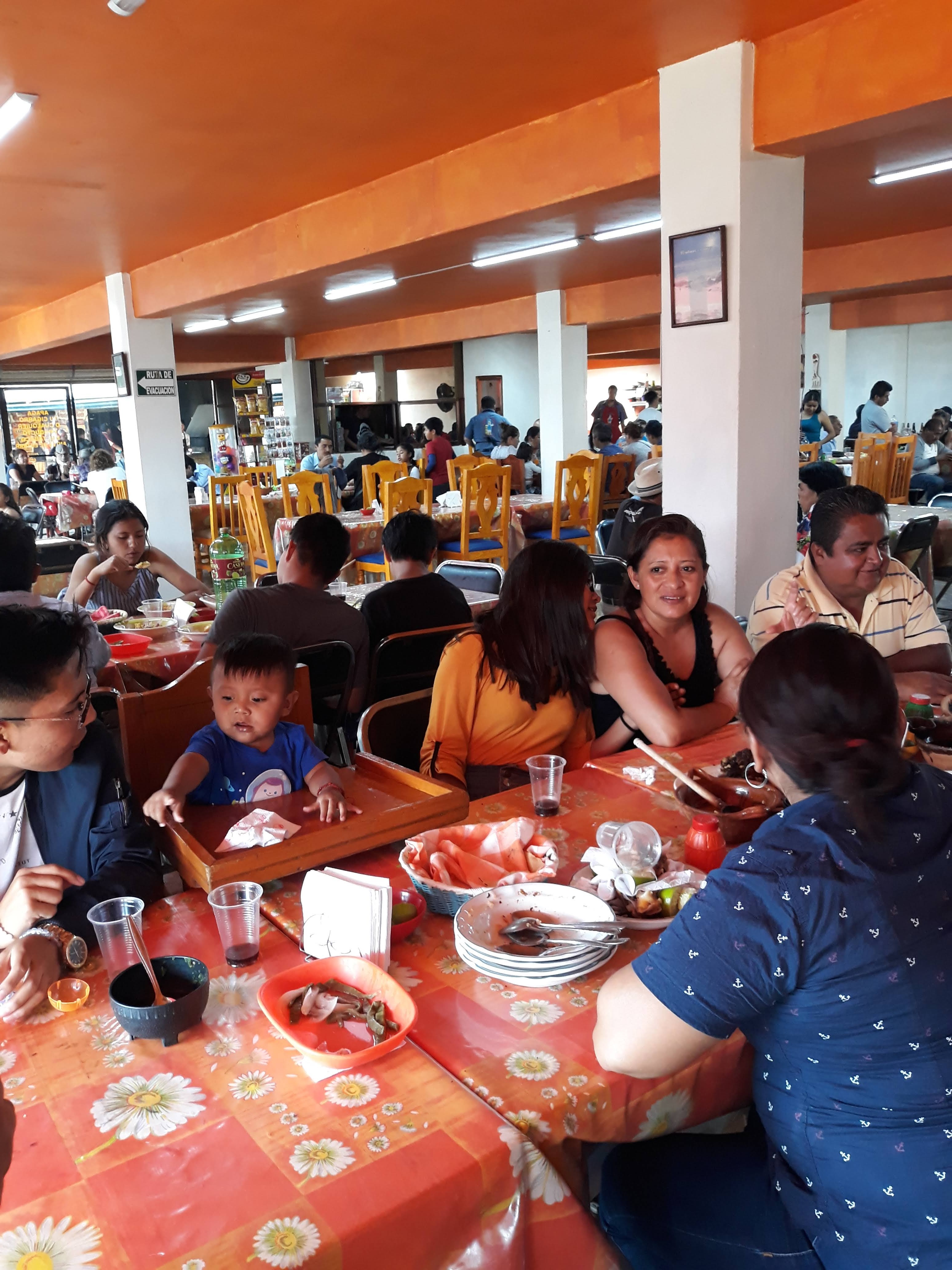 El Pollo Gordo "Ricos Pollos a la Leña" image 9