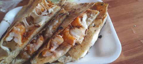 Tacos & mariscos image 1