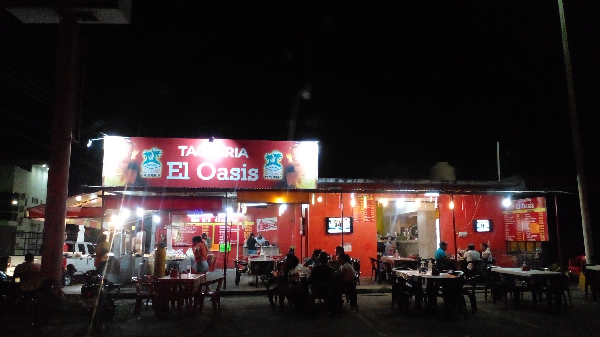 Taquería Oasis image 3