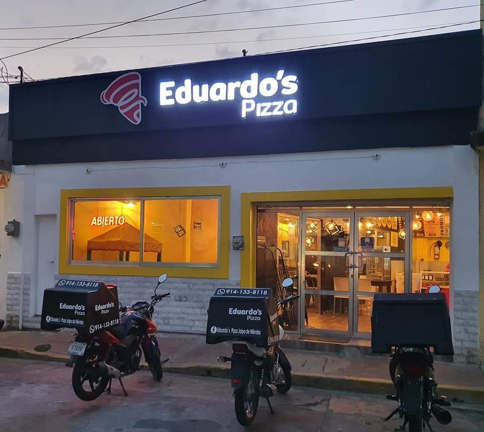 Eduardo's Pizza image 1