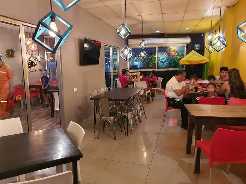 Eduardo's Pizza image 7