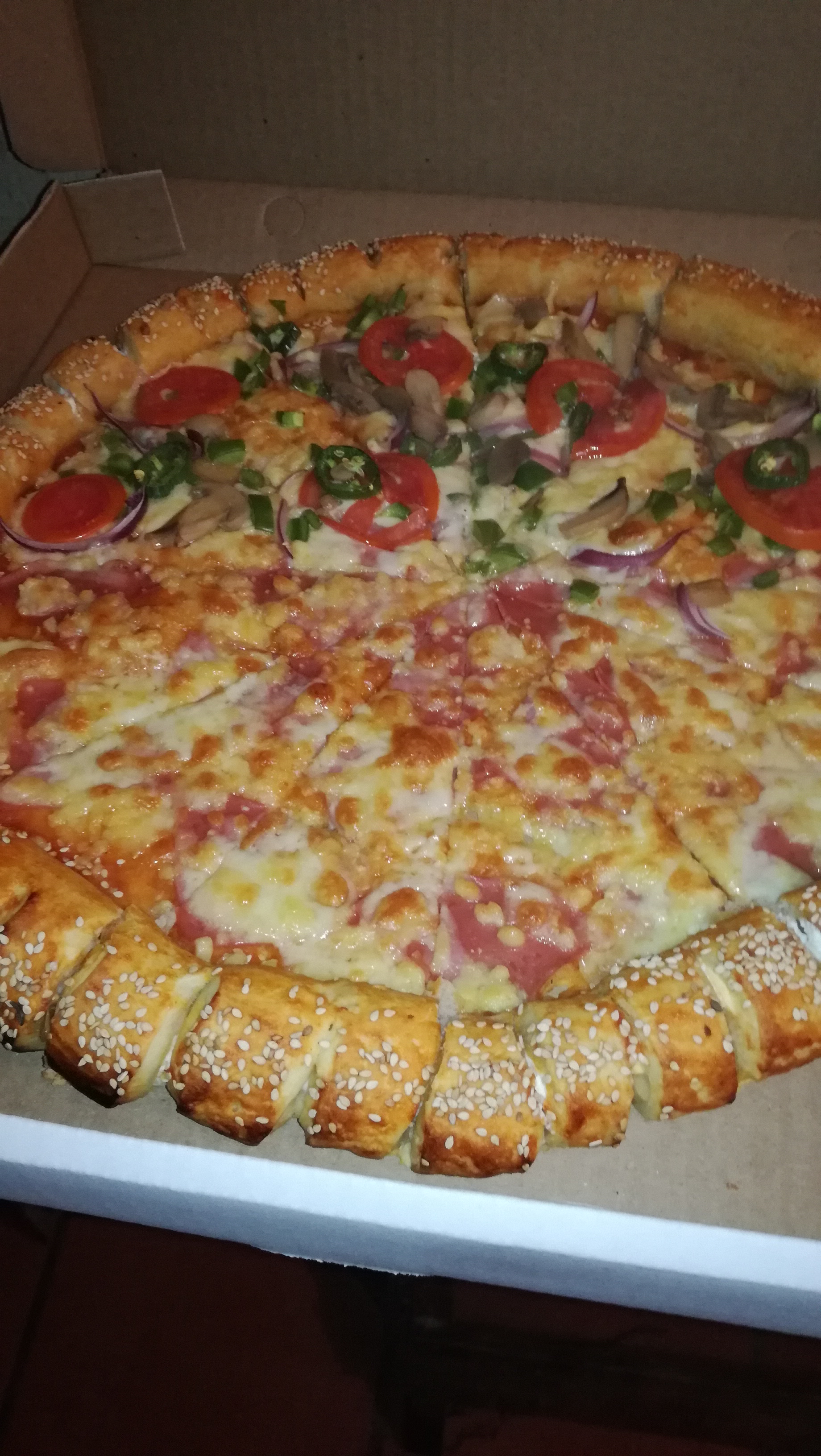 Chey Chey Pizza image 7