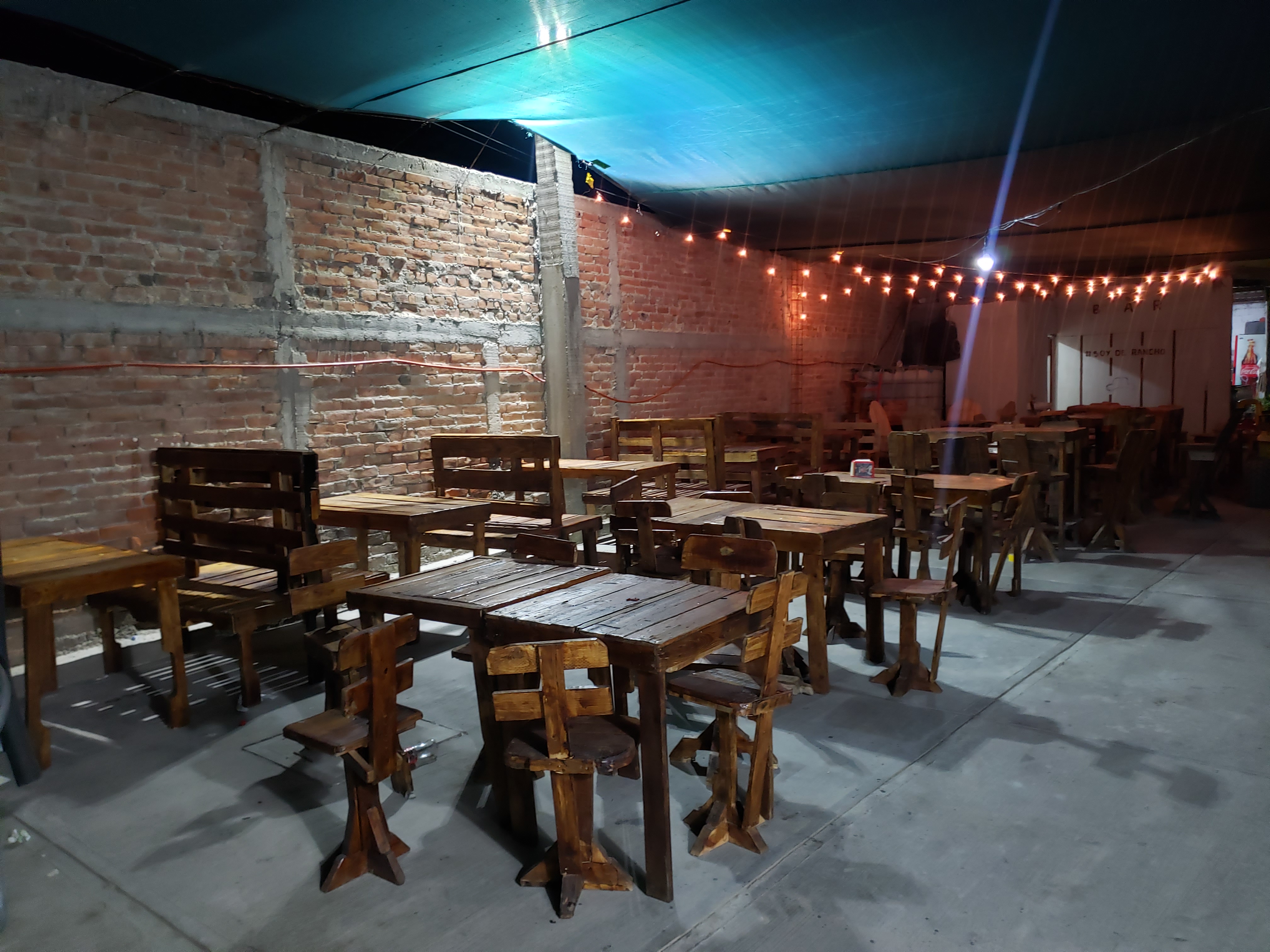 WINGS & RIBS VILLA DE ARISTA image 4