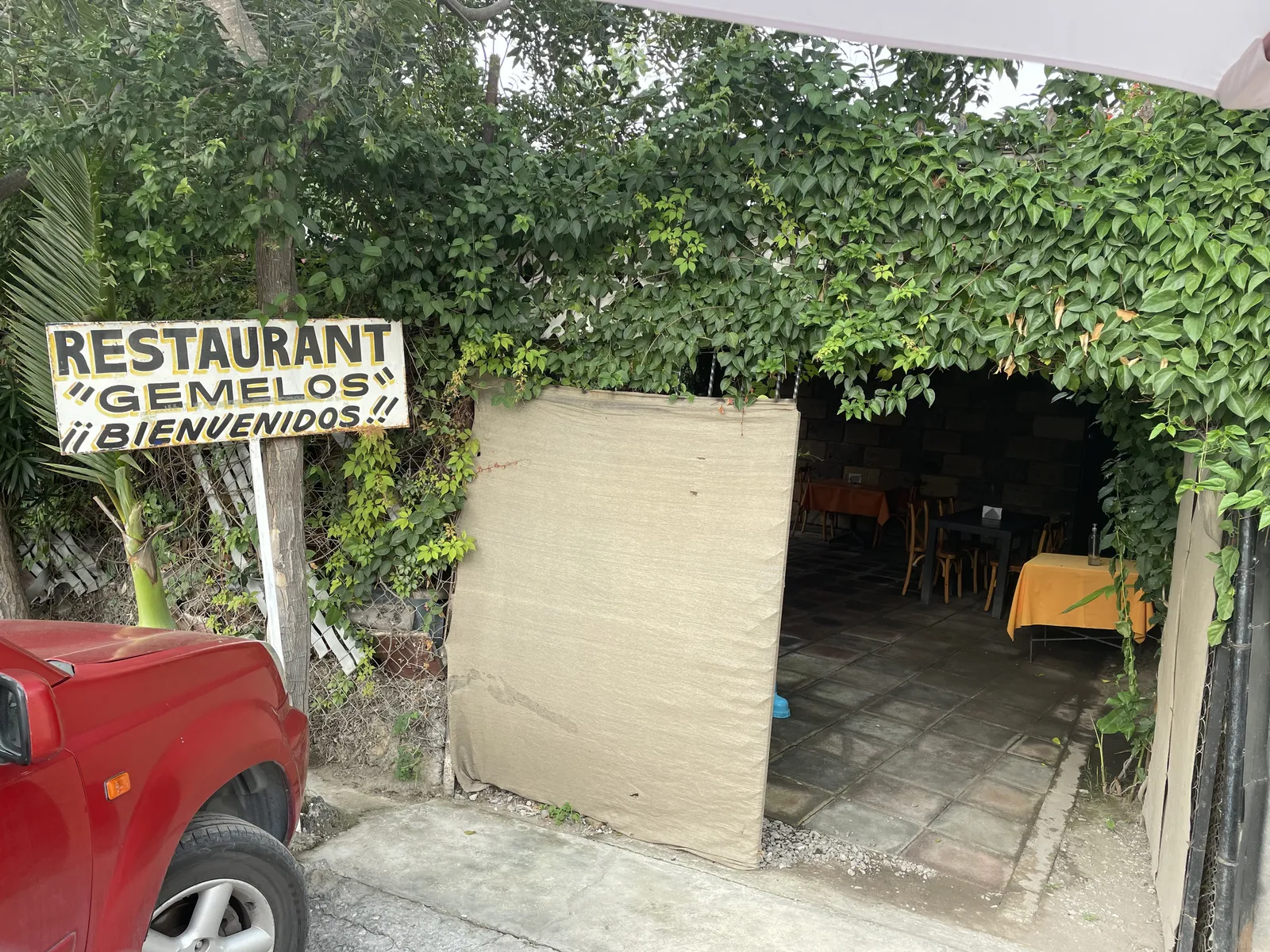 Restaurant "Los Gemelos" image 10