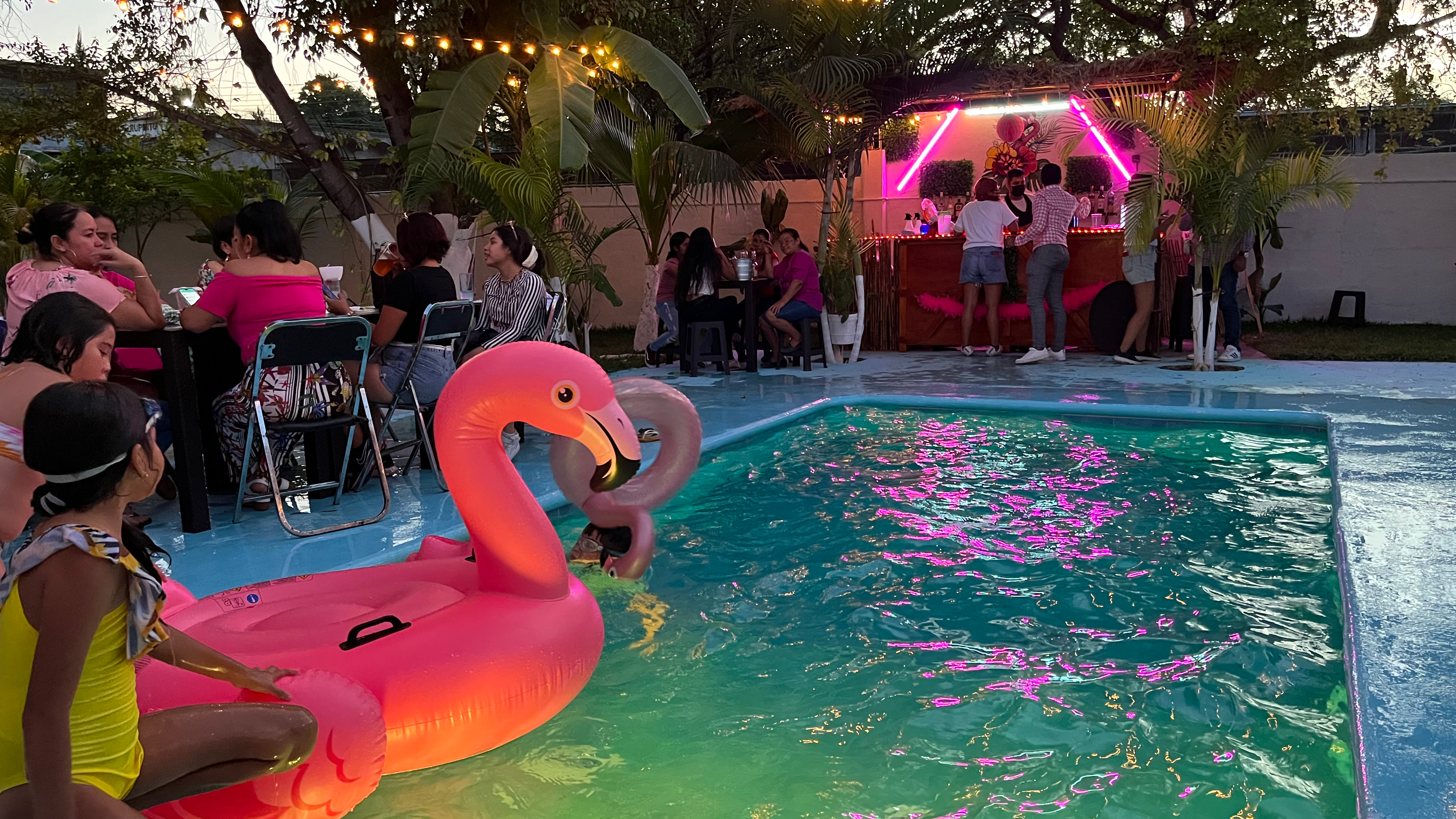 Flamingos Restaurante image 3