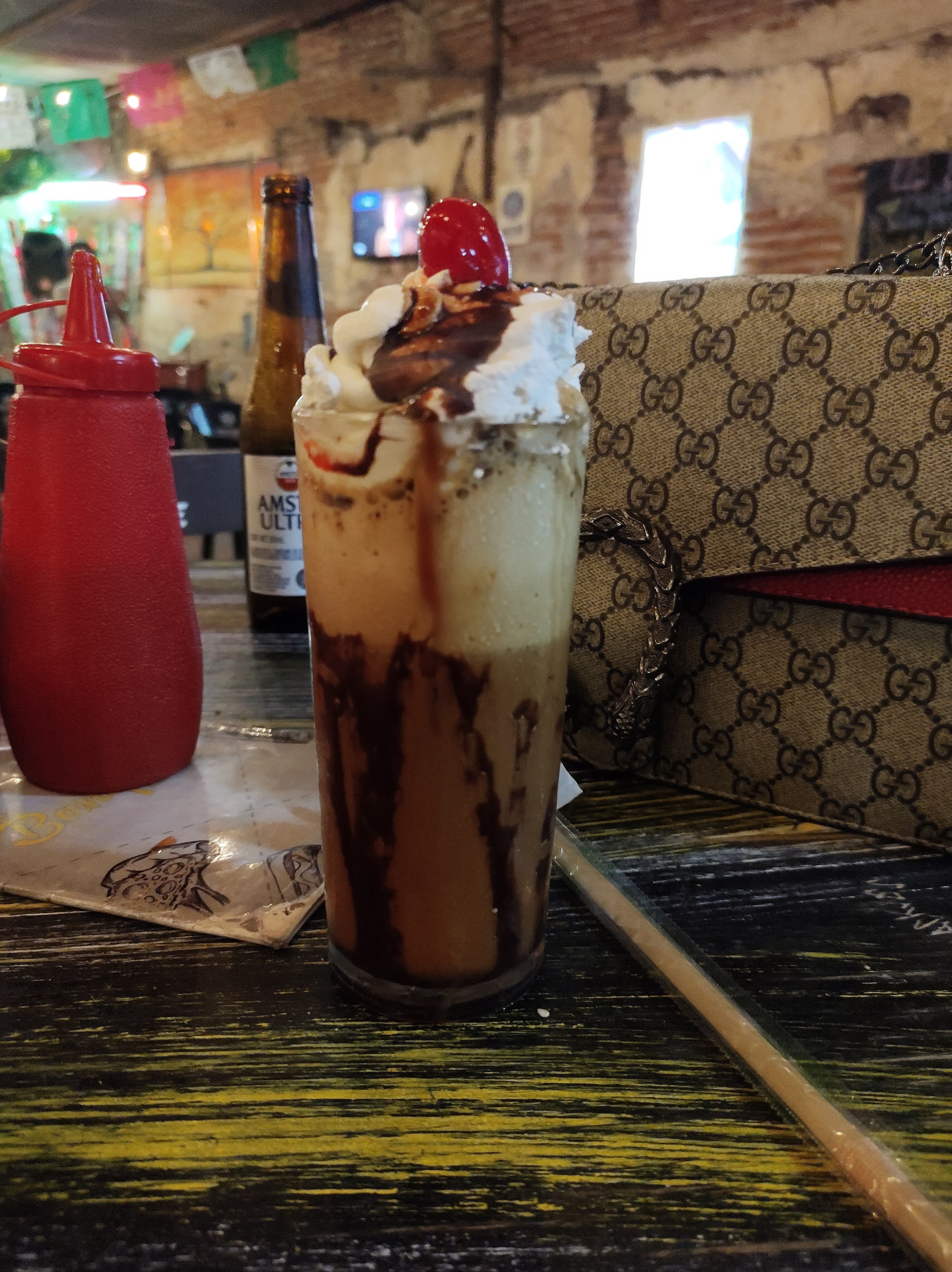 La Banqueta Restaurante image 8