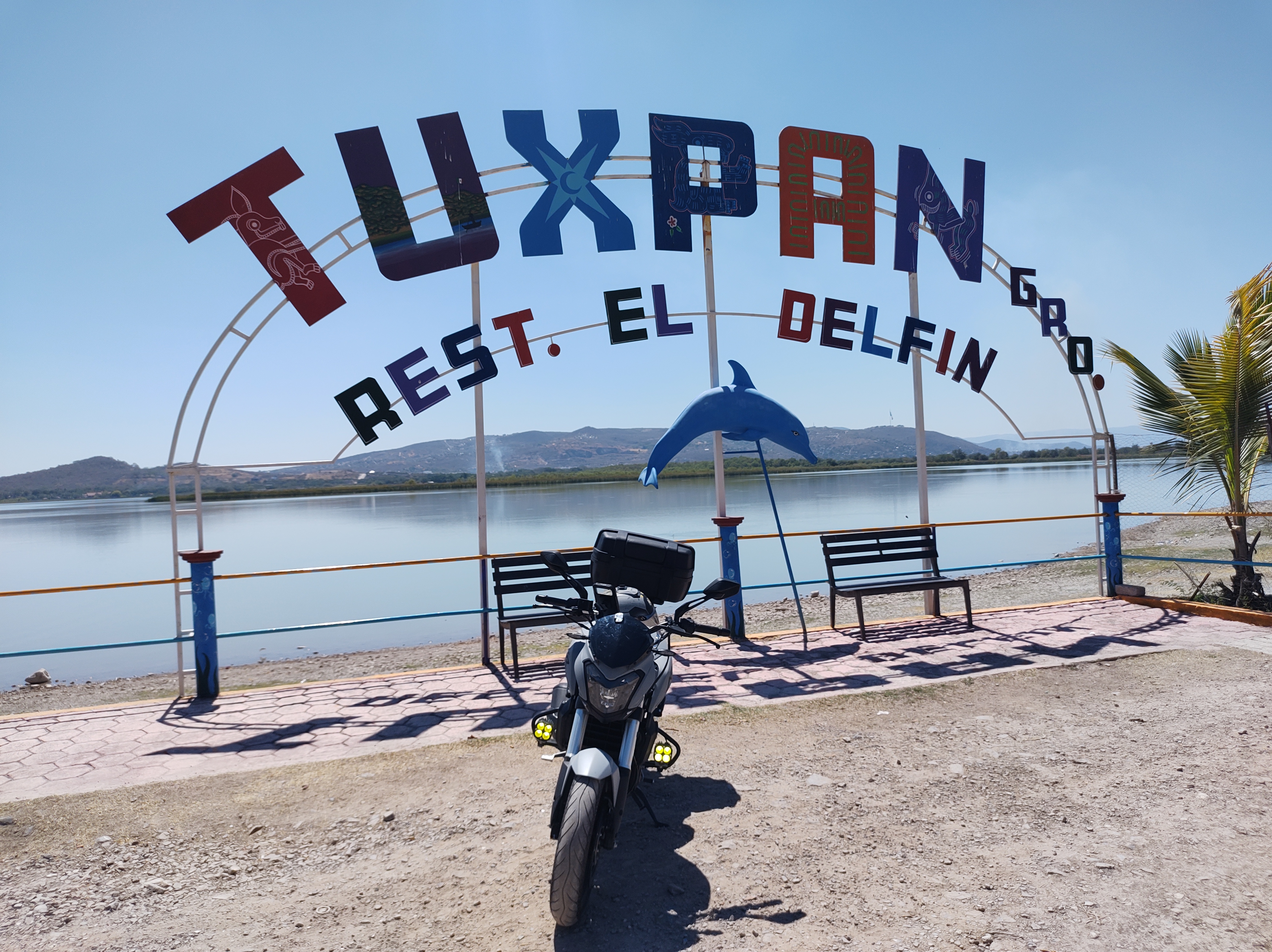 Restaurant El Delfin, Tuxpan, Guerrero, MX. image 4