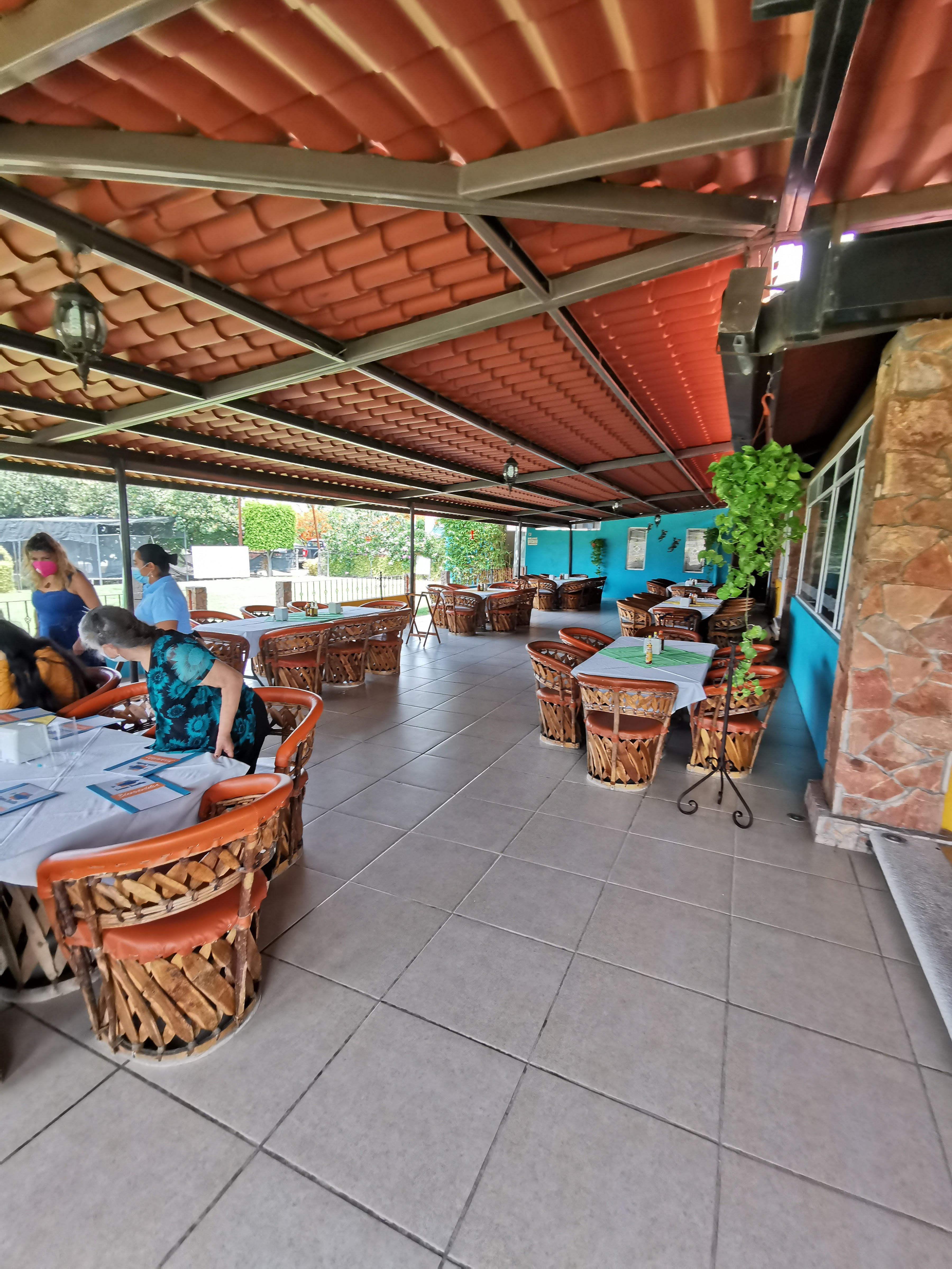 Loma Bonita Restaurant y Criadero de Tilapia image 1