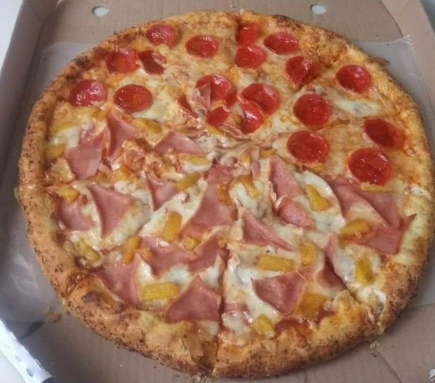 Pizzeria Coffie Club image 8