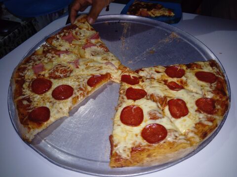 Pizzeria Estevez image 2