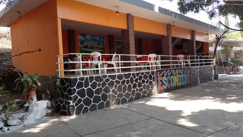 Restaurante la Escondida image 1