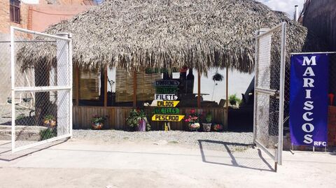 Mariscos La Huerte image 3