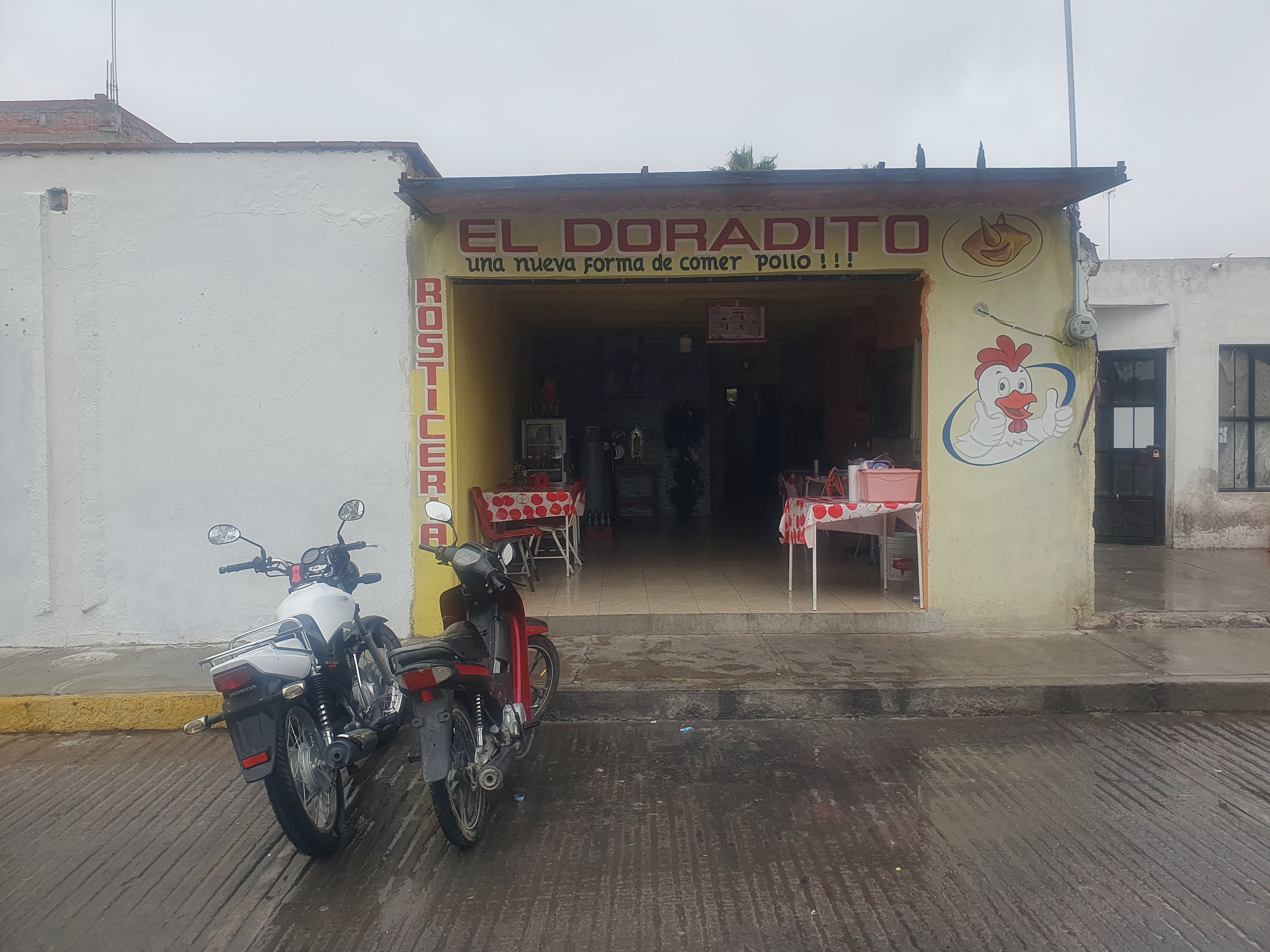 Rosticeria "El Doradito" image 1