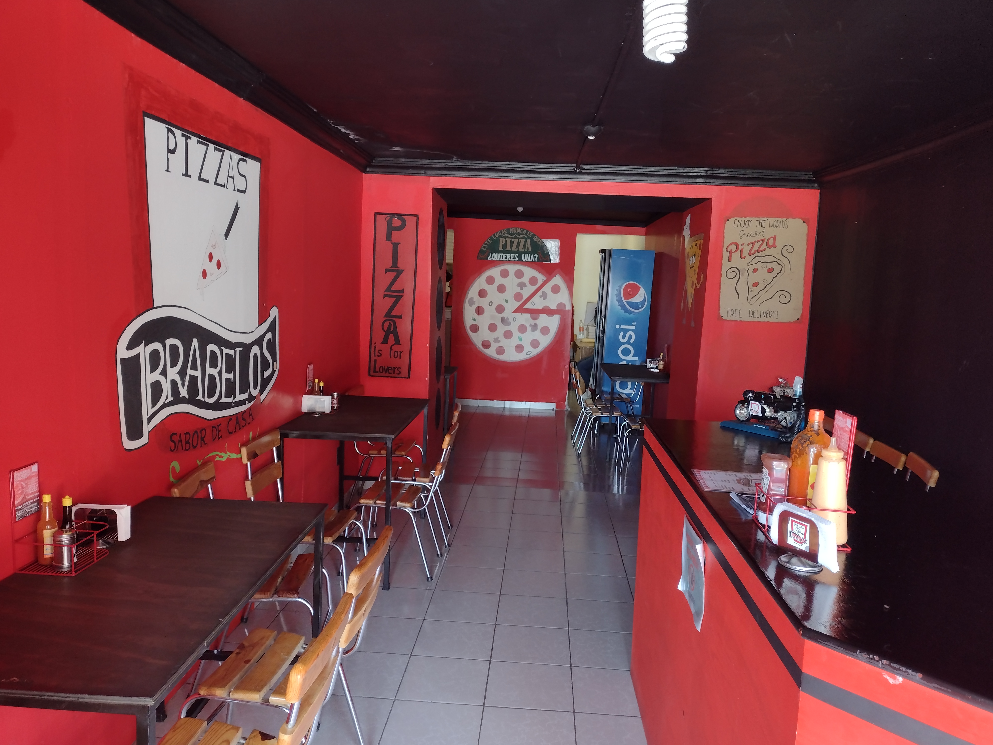 Brabelos Pizzas image 2