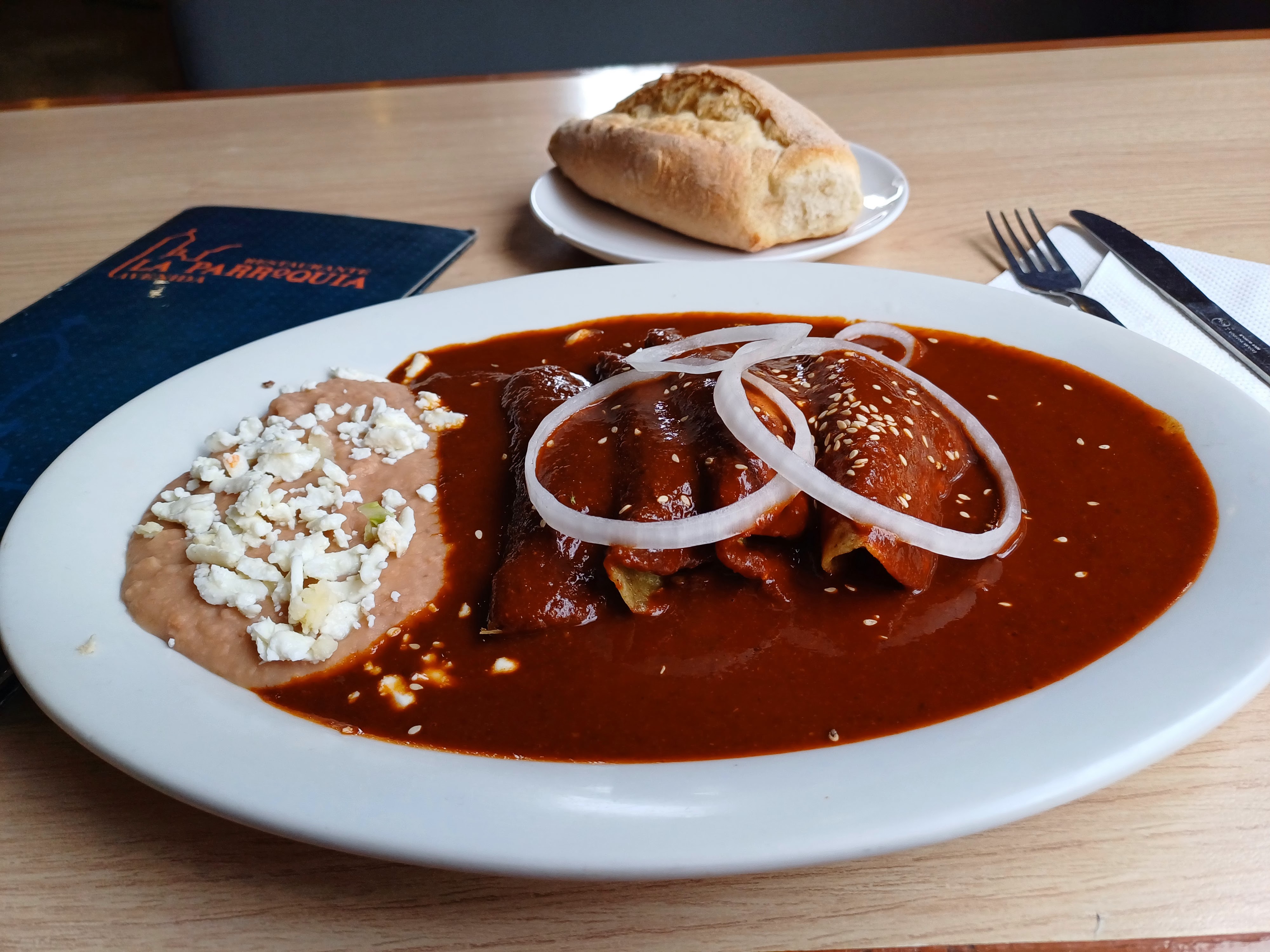 La Parroquia Restaurant, Morales Street image 9