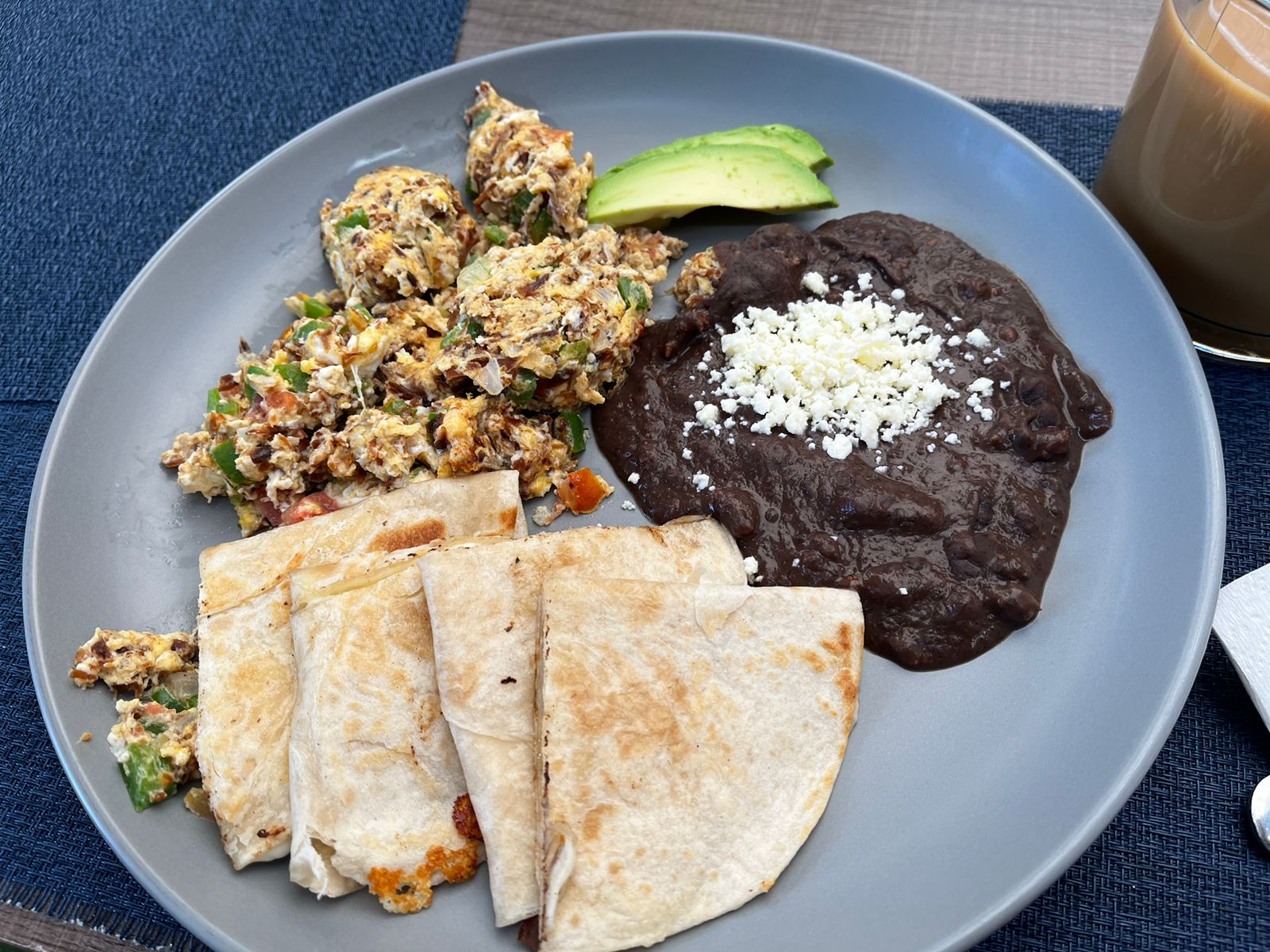 Cuatro Almas image 10