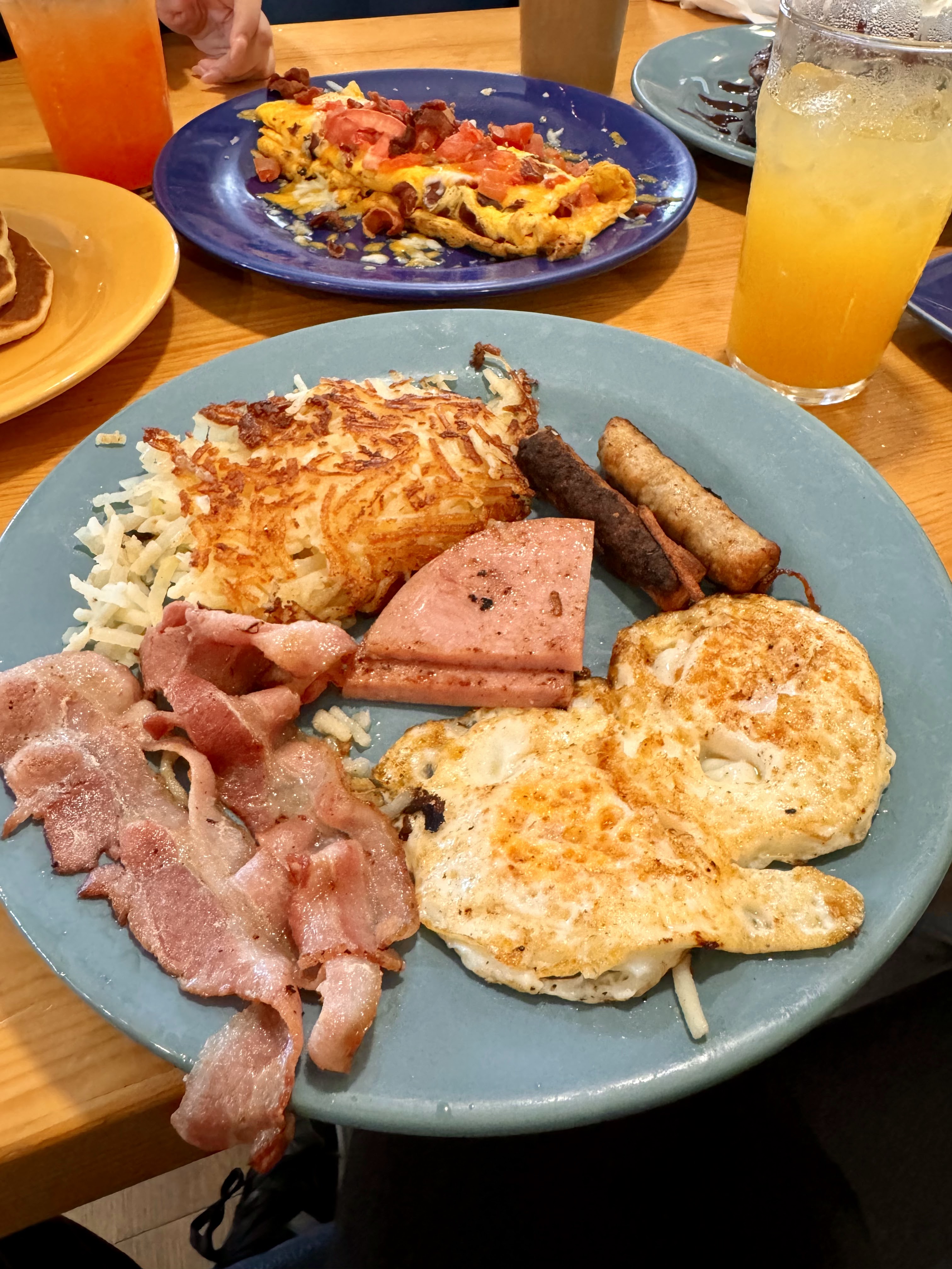 IHOP San Luis Potosí image 7