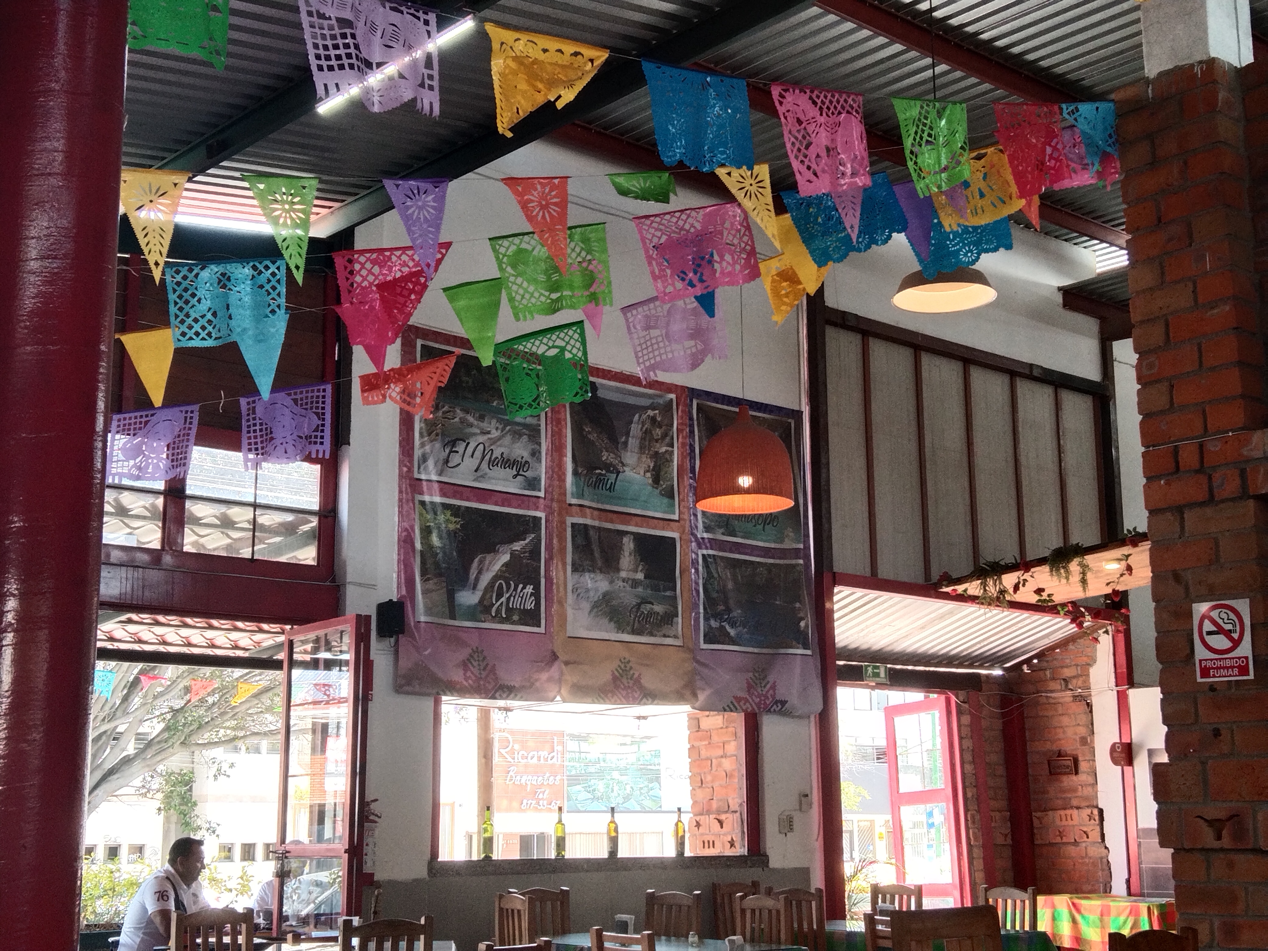 "La Huasteca" Restaurante image 1